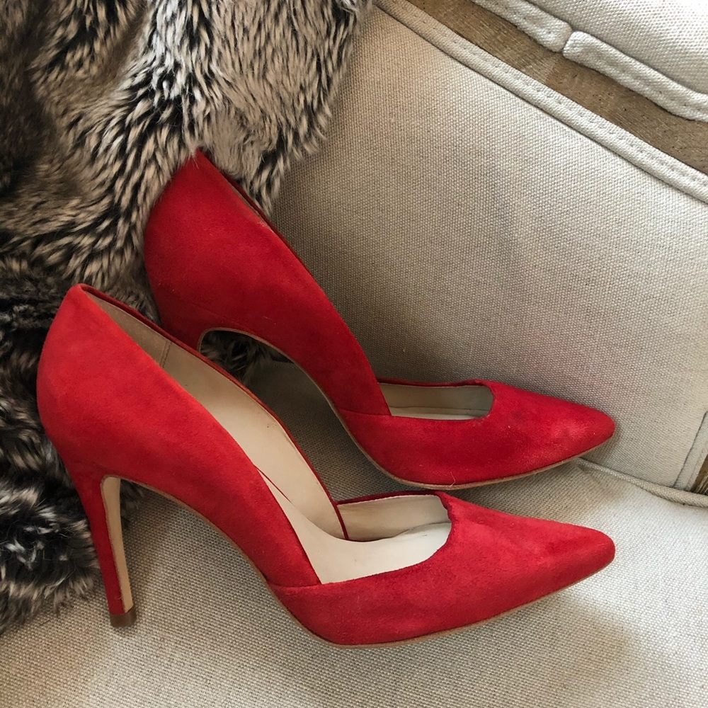 Trina Turk Size 8 Red Suede Heels